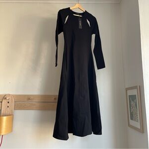 Long Sleeve Black Maxi Dress - Brand: Unbranded